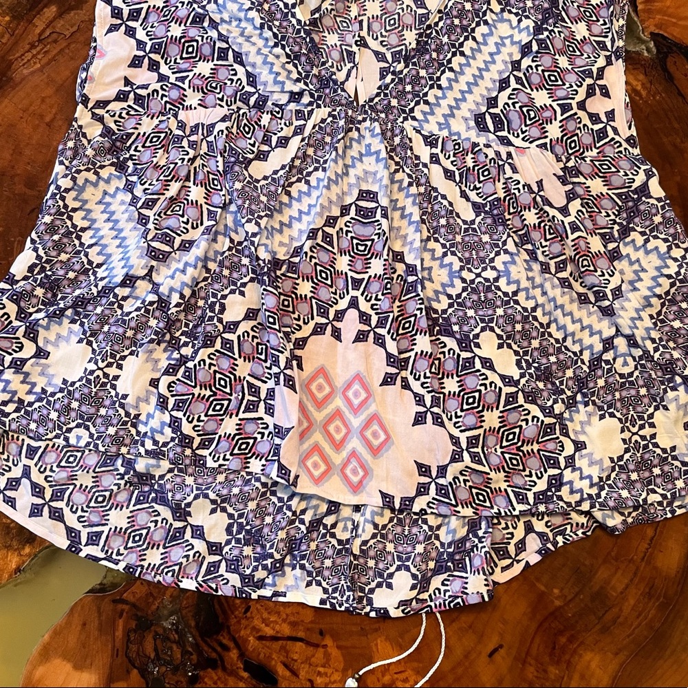 Express Size L Boho Top - Picture 3 of 9